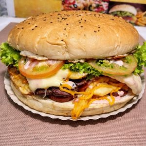 imagem do produto Fome zero de hambúrguer +guaraná antártica