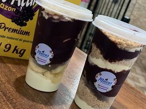 imagem do produto Combo 2 copos de açaí Premium de 300 ml cada