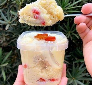 imagem do produto Bolo no Pote Ninho com Morango