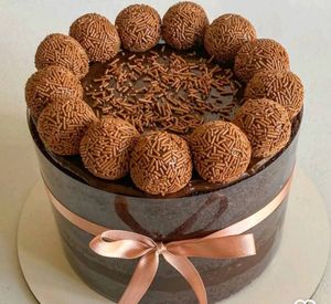 imagem do produto Bolo 1kg Chocolatudo