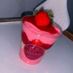 imagem do produto Copo moranguinho 150ml 