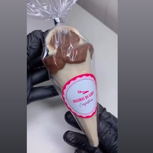 imagem do produto Cone trufado ouro branco! 