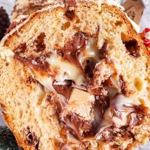 imagem do produto Chocotone Gourmet Trufado - Kinder Bueno 1kl