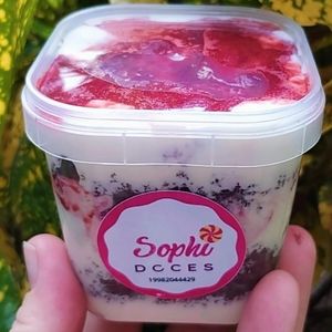 imagem do produto Ninho com geleia de morango 