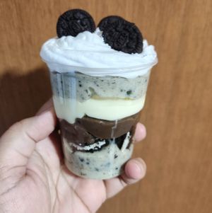 imagem do produto Copo da Felicidade de Oreo 300 ML