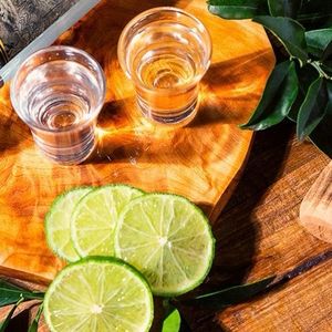 imagem do produto Dose Cachaça c/ Limão e Sal