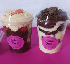 imagem do produto 1 copo da felicidade Duplo chocolate 1 Bombom no pote