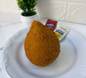 imagem do produto Coxinha de frango c/ Catupiry cremoso