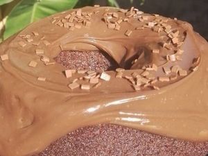 imagem do produto Bolo de chocolate caseiro 100% artesanal.