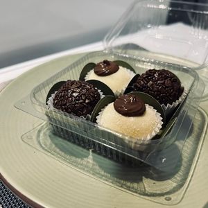 imagem do produto Quarteto de brigadeiro 