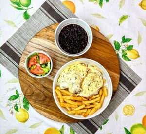 imagem do produto Marmita - Frango Parmegiana & Fritas + Coca-Cola Grátis