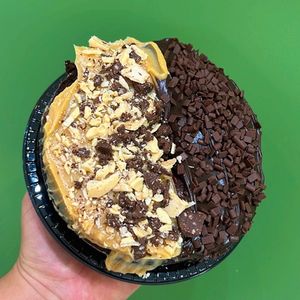 imagem do produto NINHO COM OURO BRANCO E METADE BRIGADEIRO BELGA 