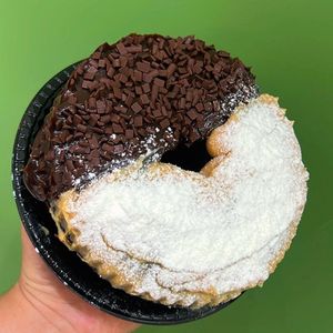 imagem do produto BRIGADEIRO BELGA COM METADE NINHO TRADICIONAL 