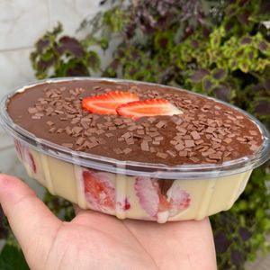 imagem do produto Travessa Bombom de Morango - PEQUENA