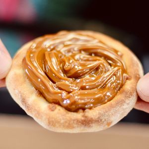 imagem do produto Esfiha Aberta - Doce de Leite 