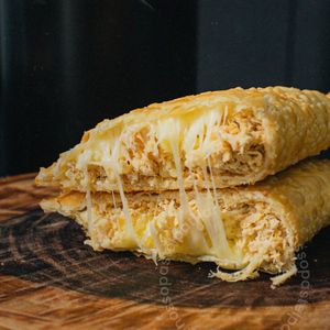 imagem do produto Pastel - Frango com Queijo