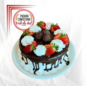 imagem do produto Torta Morango Nata e Brigadeiro