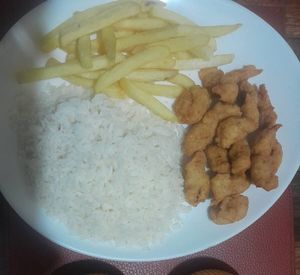 imagem do produto Isca de frango é um petisco popular feito com tiras de peito de frango.