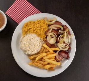 imagem do produto Calabresa acebolada é um aperitivo ou acompanhamento clássico brasileiro.