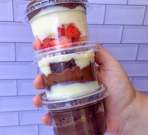 imagem do produto Trio Degustação - Bolo no Pote, Bombom Aberto e Brownie in box