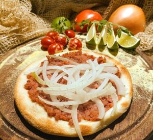 imagem do produto Esfiha de Calabresa com Cebola