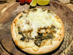 imagem do produto Esfiha de Escarola com Queijo