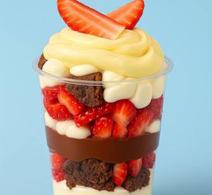 imagem do produto Copo duo Ninho com morangos