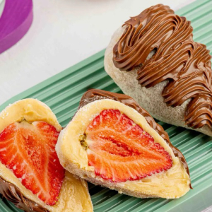 imagem do produto Coxinha de morango ninho e Nutella