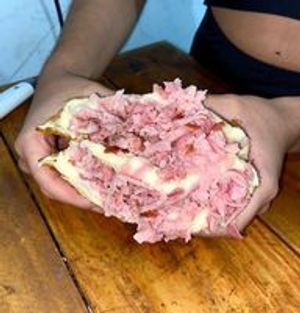 imagem do produto Big Brotas( Presunto, Calabresa e Catupiry Original)