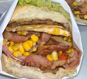 imagem do produto X-Salada