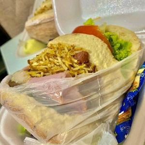 imagem do produto X-tudo +refrigerante 200 ml