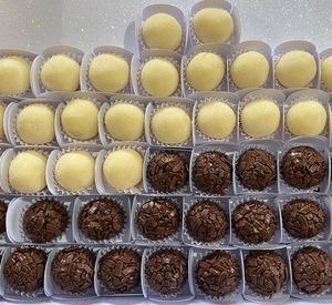 imagem do produto Kit brigadeiro tradicional e de leite Ninho tradicional