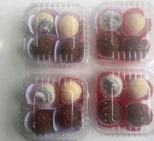 imagem do produto Kit 4 caixinhas de brigadeiro tradicional e premium