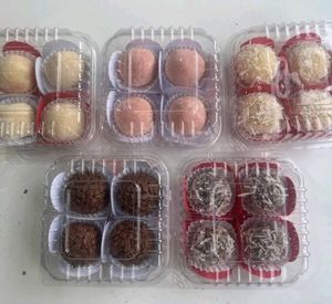 imagem do produto Kit 24 caixinhas de brigadeiro gourmet tradicional e premium
