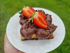 imagem do produto Brookie Chocolate com Morangos