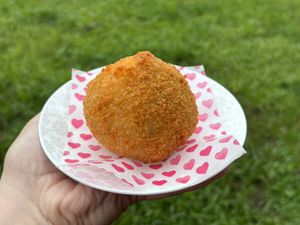 imagem do produto Coxinha com Massa de Aipim de Frango