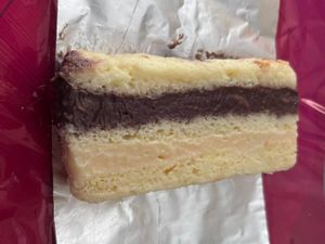 imagem do produto Bolo Gelado de Chocolate com Chocolate Branco