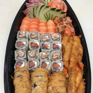 imagem do produto Combinado especial sashimi de salmão e tilápia 