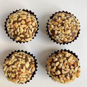 imagem do produto Brigadeiro de amendoim 