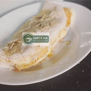 imagem do produto Tapioca com castanha, ovo , queijo