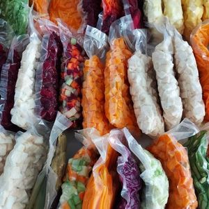 imagem do produto SALADAS EMBALADAS A VACUO