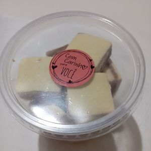 imagem do produto Bolachinha sem glúten com leite doce 