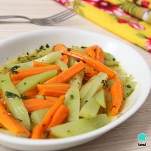 imagem do produto Salada de cenoura com chuchu