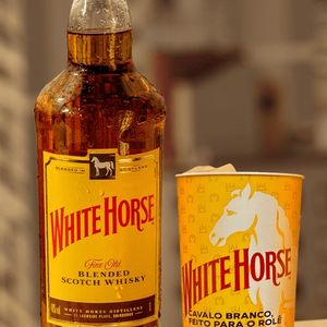 imagem do produto Whisky Whitehouse 1lt