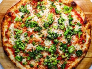 imagem do produto Pizza de Brócolis c/ bacon