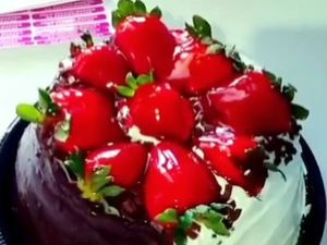 imagem do produto Bolo 2 Amores [Médio 1,800kg] Gelado