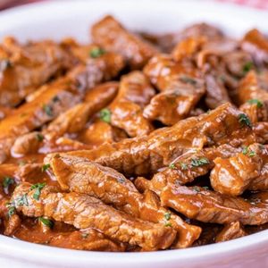 imagem do produto Iscas de Carne ao Molho Barbecue 