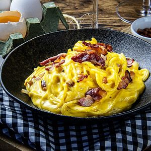 imagem do produto ESPAGUETE À CARBONARA