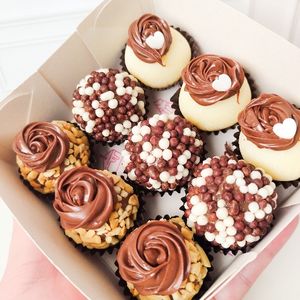 imagem do produto Caixa com 9 brigadeiros sortidos 