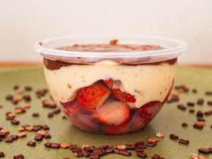 imagem do produto Camadas de Morango com Chocolate